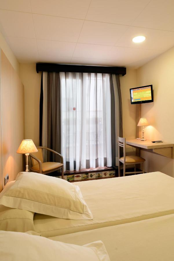 Hotel Capri Tossa de Mar Luaran gambar