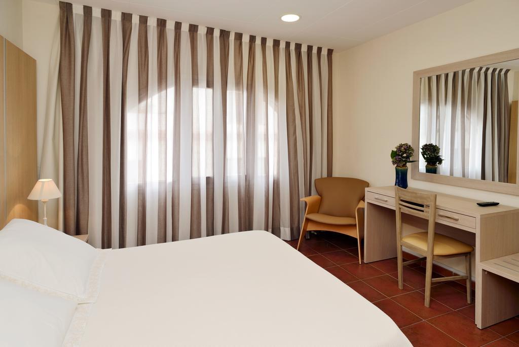 Hotel Capri Tossa de Mar Bilik gambar